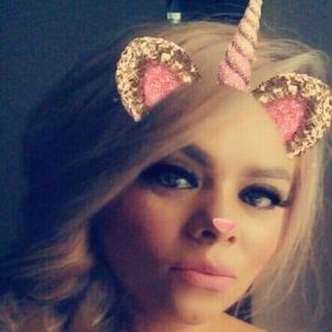 Meet your Posher, Mia roxanna